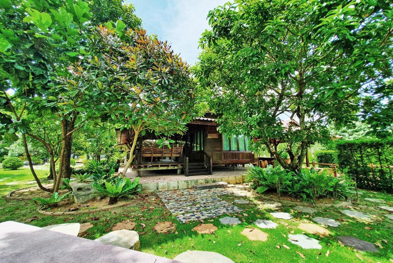 Hotel Ban Suansin Phang Nga Esterno foto